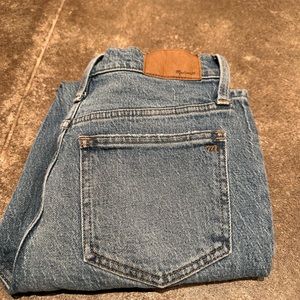 MADEWELL THE PERFECT VINTAGE JEANS SIZE 23